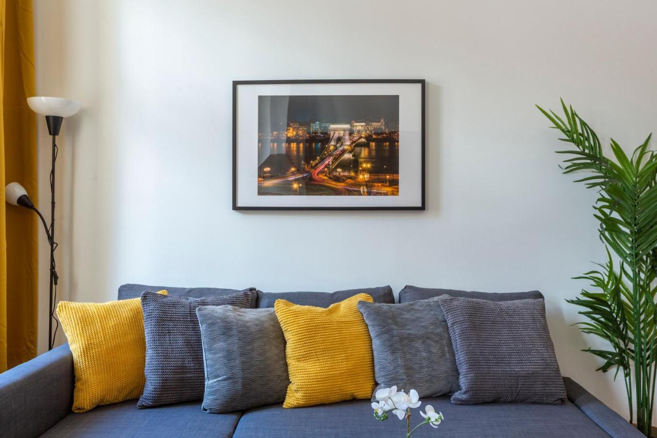 Downtown Cozy Home In The Gozsdu Garden Budapest Extérieur photo